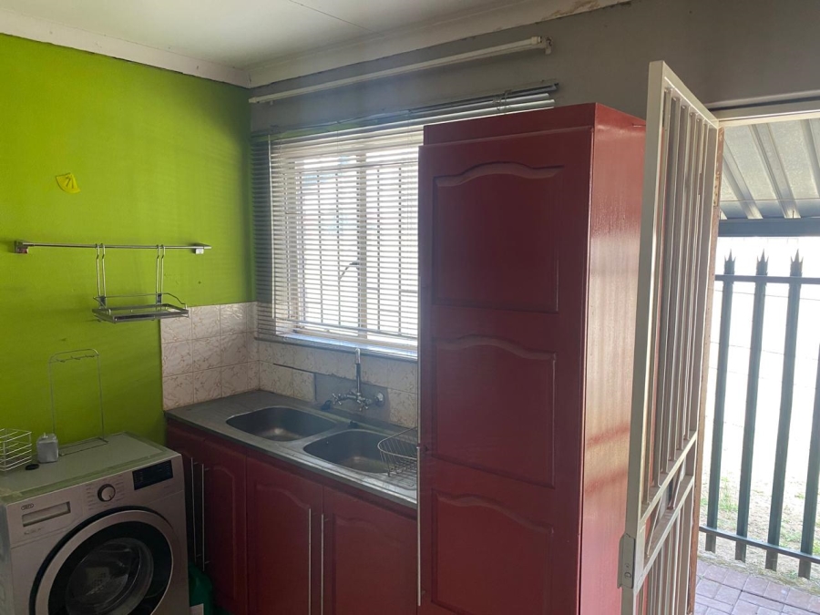 2 Bedroom Property for Sale in Lakeview Free State